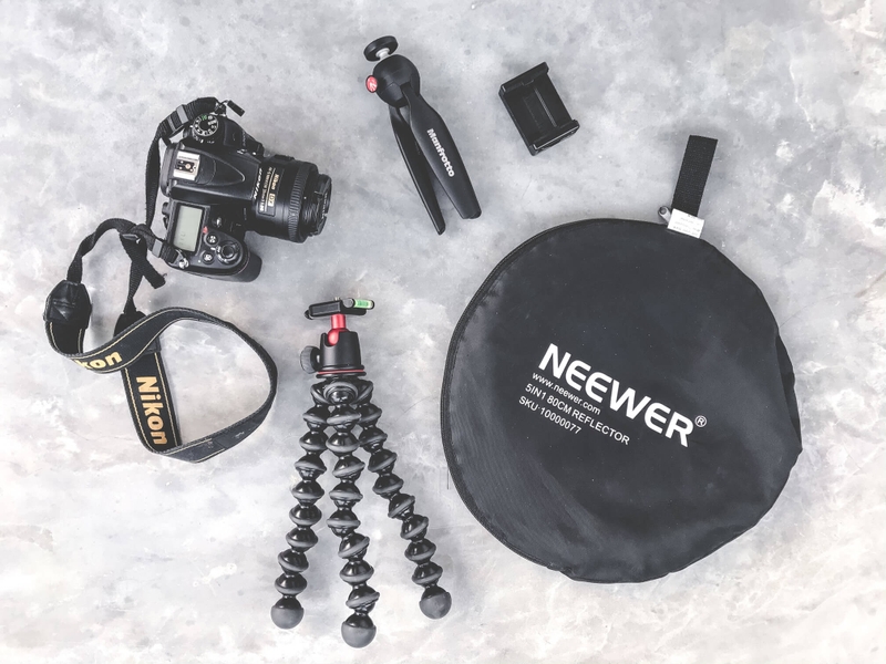 Neewer Diffuser, Manfrotto Tripod, and Nikon Camera