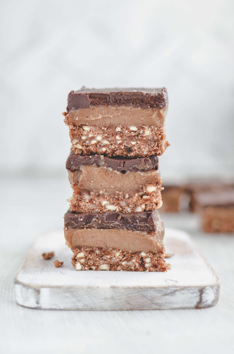 Healthy Caramel Chocolate Slice