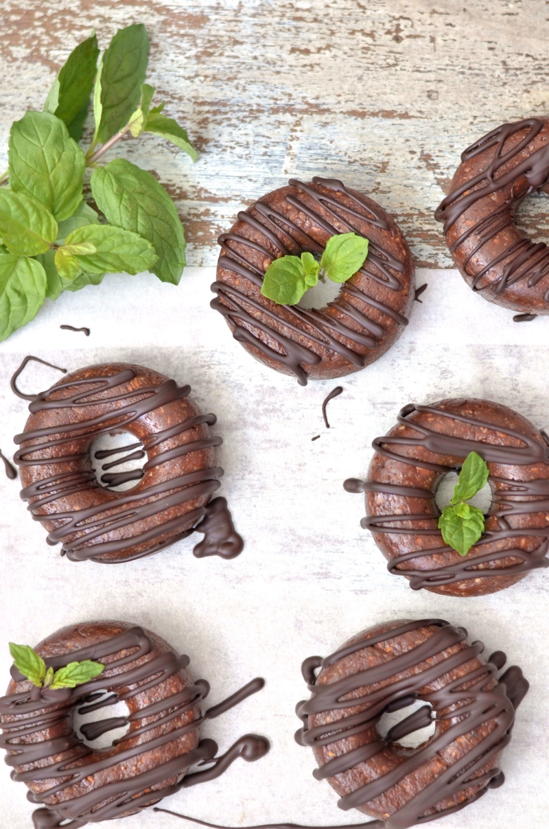 Chocolate Mint Protein Donuts